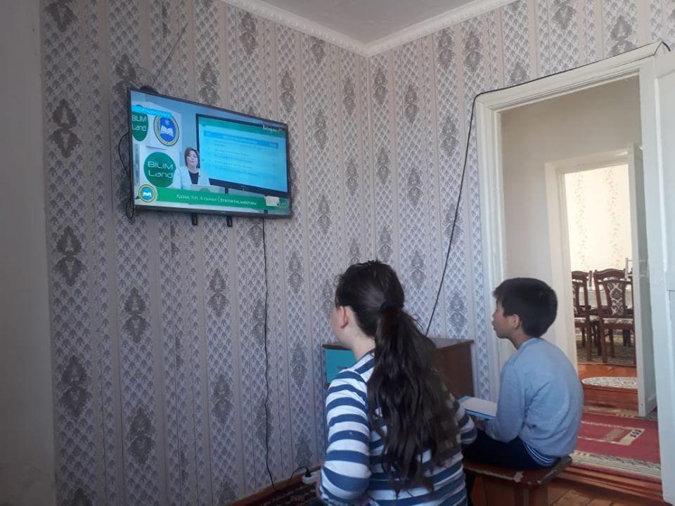 Домалақ ене атындағы орта мектебінің оқушыларының «Балапан» телеарнасы арқылы көрсетілетін сабақтарға қатысуы