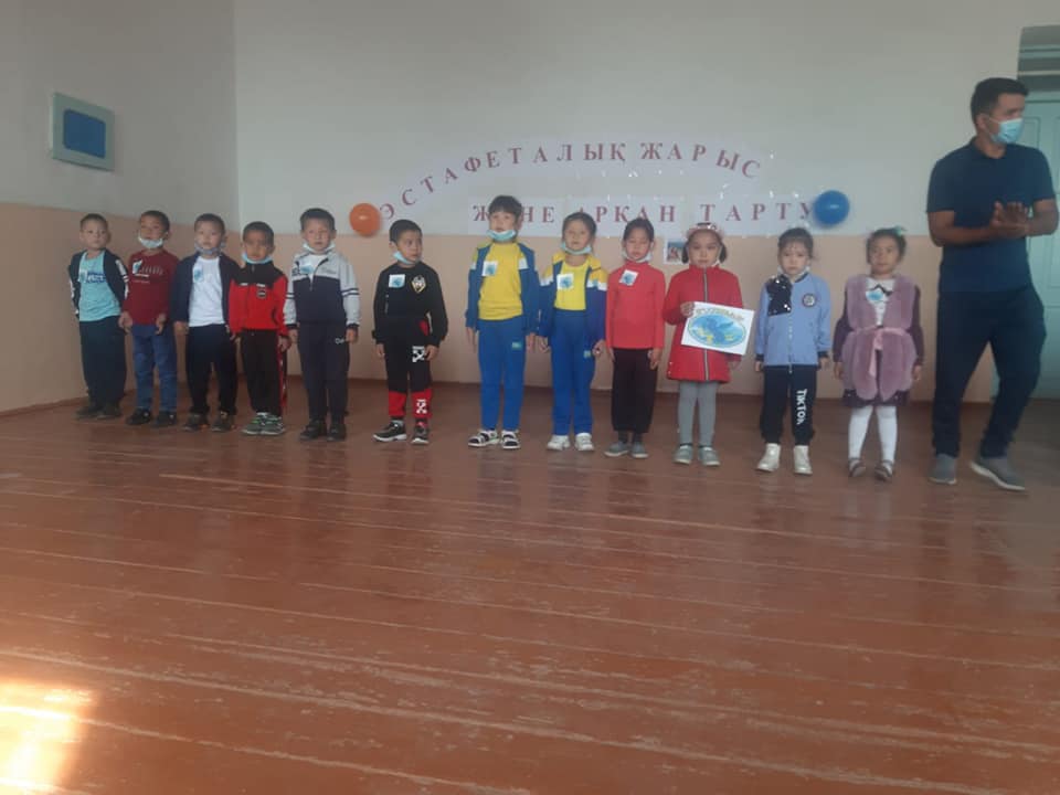  1 сыныптар арасында ұлттық ойындарды дәріптеу мақсатында "Арқан тартыс"  жарысы өткізілді.