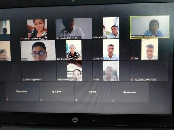 ZOOM платформасы және WhatsApp желісі арқылы ата-аналар жиналысы өтті.